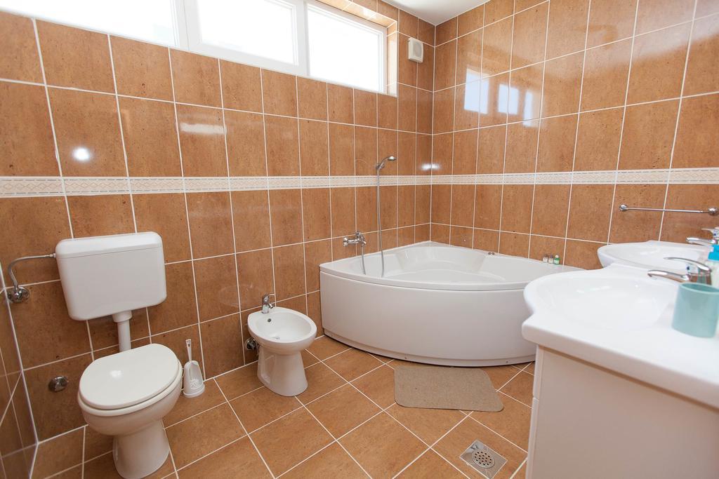 Apartmani Turudic Драмал Екстериор снимка